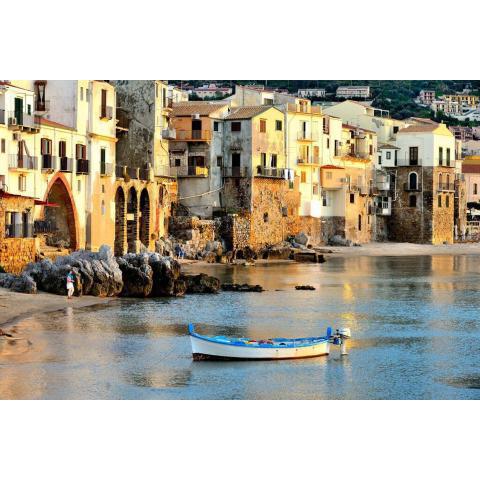 LavatoioFlats Casa sul mare e sul lavatoio medievale a Cefalù