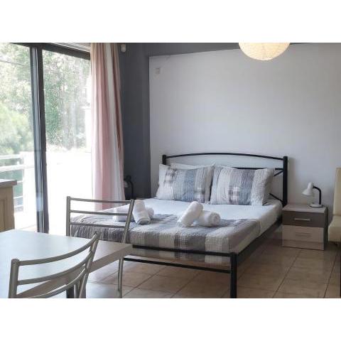 Lavrio port-centre 1bdr Apt with balcony wash machine