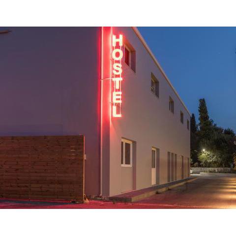 Local Hostel & Suites