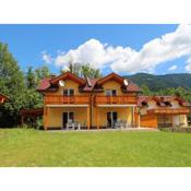 Luxurious Chalet in K tschach Mauthen near Ski Area