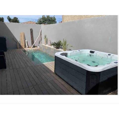 Maison avec piscine et JACUZZI proche Montpellier