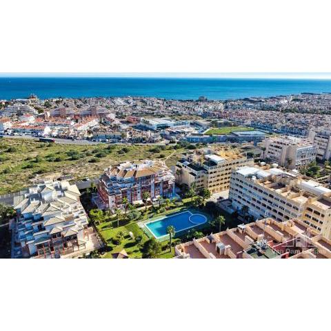 Modern apartment with pool close to Playa de la Mata in Torrevieja VDE-134