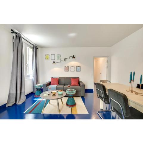 Modern & colourful 3BD for 9 guests in Le Marais!