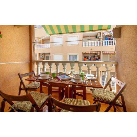 Nice apartment in Torrevieja with 2 Bedrooms