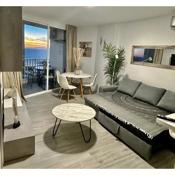 OCEANFRONT APARTAMENT