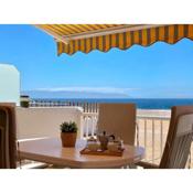 Oceanfront apartment in center of Los Gigantes