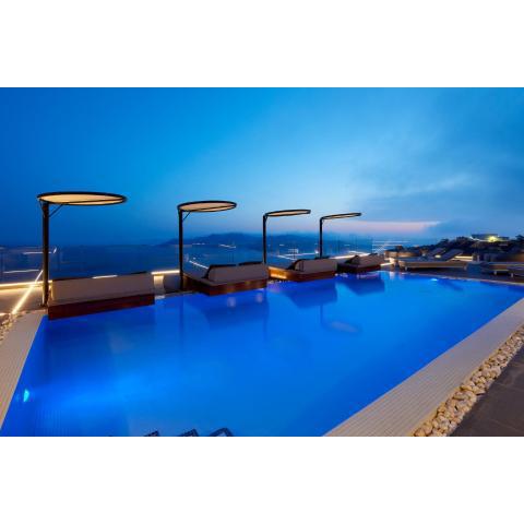 Oia Suites