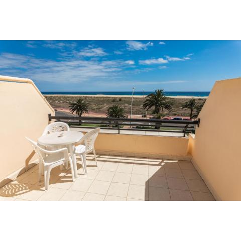 Palm Garden with sea views to the beach, pools