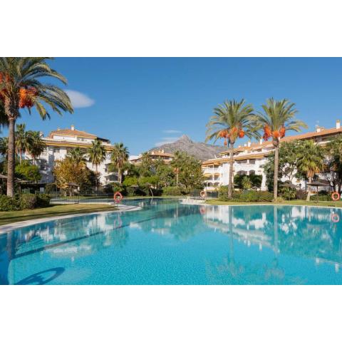 Penthouse, Dama de Noche Golf, Puerto Banus