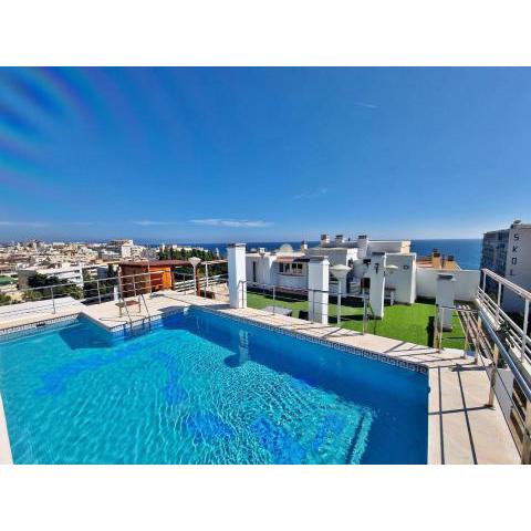 Penthouse with private pool, hot tub jacuzzi with sea views and chill-out zone, close to the sea