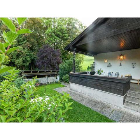 Quiet Chalet in Kaumberg near Vienna with Garden