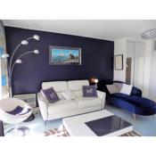 Royan Foncillon - STUDIO au TOP - APERCU MER -WIFI - EMPLACEMENT IDEAL