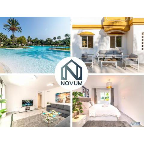 Spacious 4-BDRM Apartment w/ Pool next to Puerto Banús