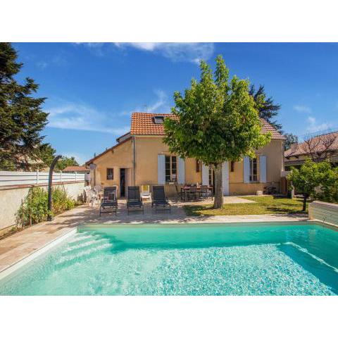 Spacious holiday home in Bergerac with private pool