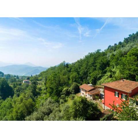 Splendid independent villa surrounded by nature in Marliana PT