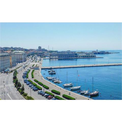 Stunning apartment in Trieste with 2 Bedrooms and WiFi