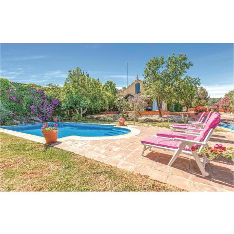 Stunning home in Coripe with 5 Bedrooms, Private swimming pool and Outdoor swimming pool