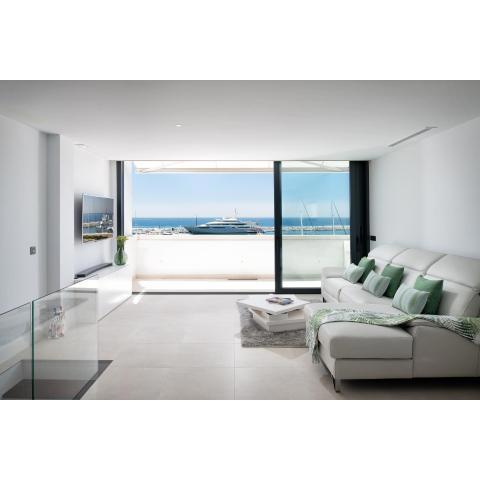 Stunning Puerto Banús Duplex with Marina Views