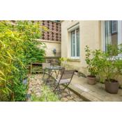 Very nice apartment in a courtyard close to the Versailles palace - Welkeys