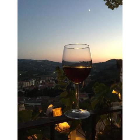 View & Wine