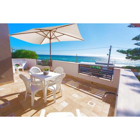 Villa Blue Sea Beach - Xenia Sicily Villas