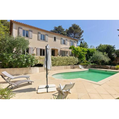 Wonderful house with a terrace and pool - Villeneuve-lès-Avignon - Welkeys